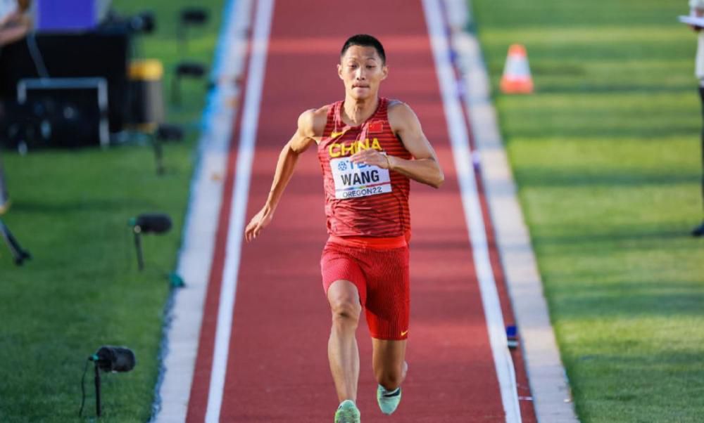 和我的继母Ryouka Yabuki发生性关系